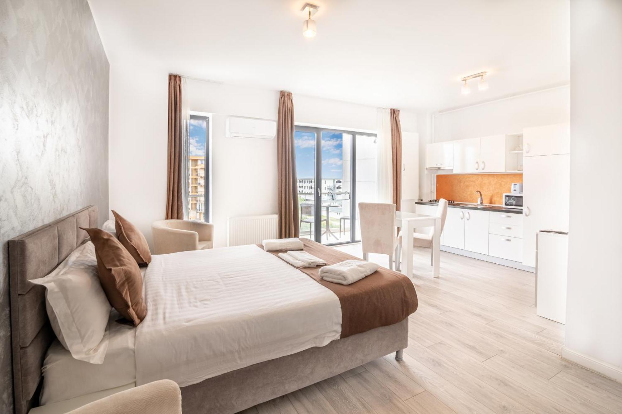 Miramare Residence Aparthotel Năvodari Esterno foto