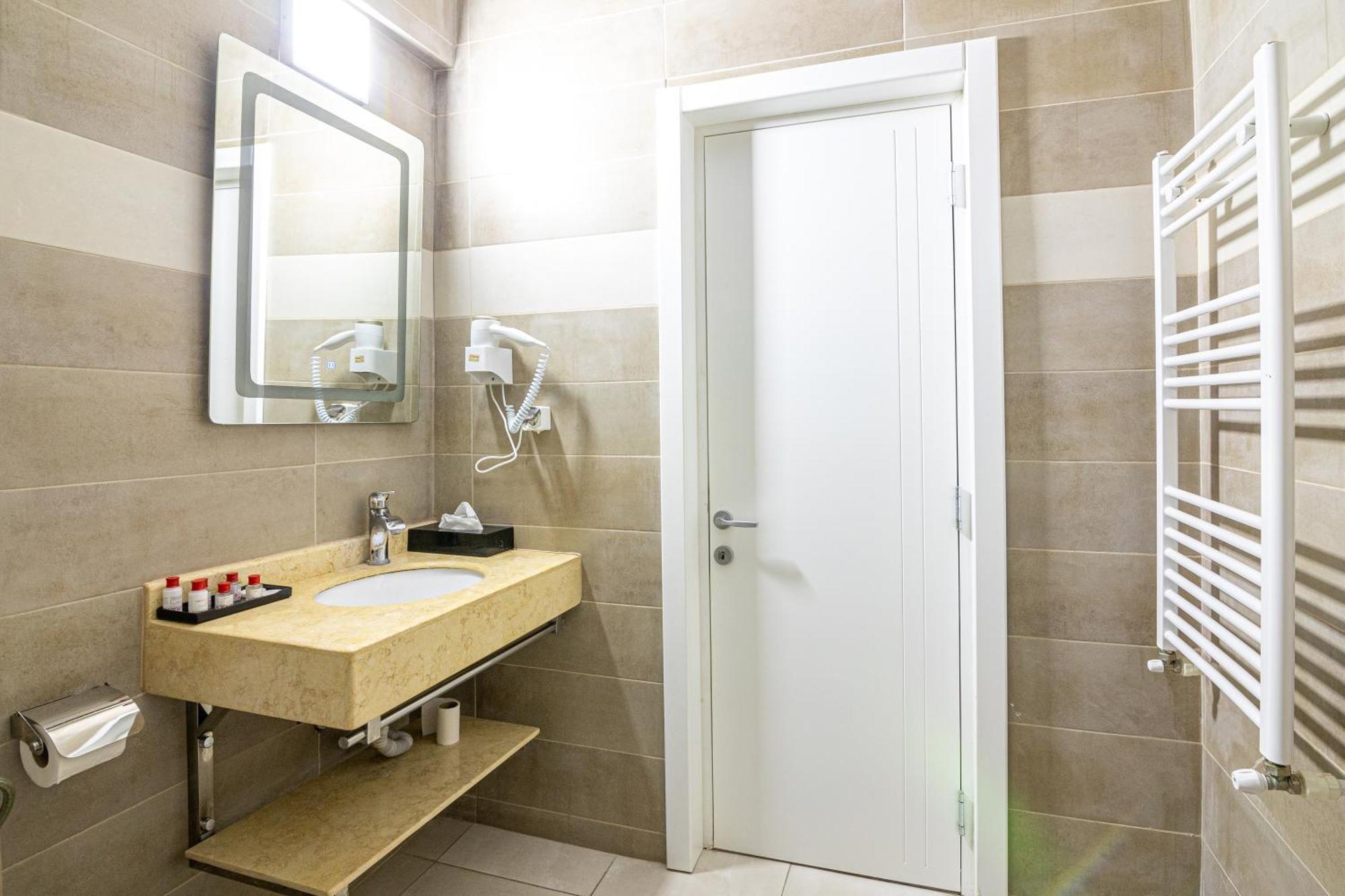 Miramare Residence Aparthotel Năvodari Esterno foto