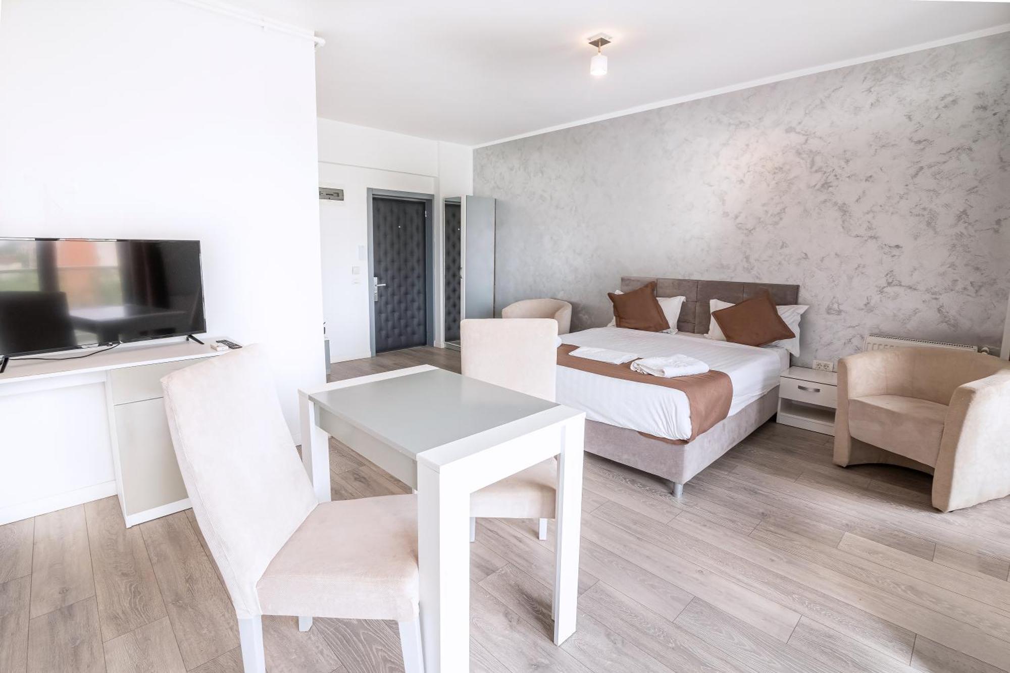 Miramare Residence Aparthotel Năvodari Esterno foto